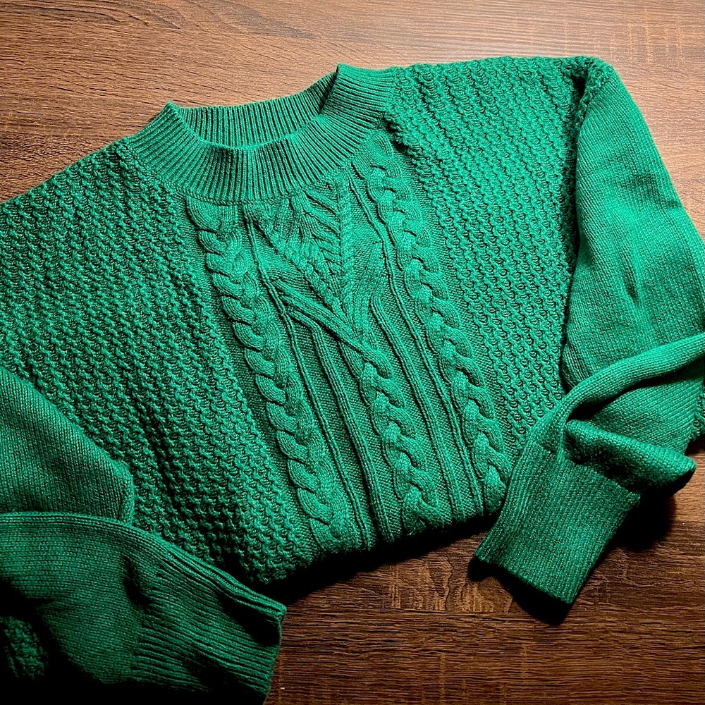 Petite chunky cable crewneck sweater in green emerald by Banana Republic Factory